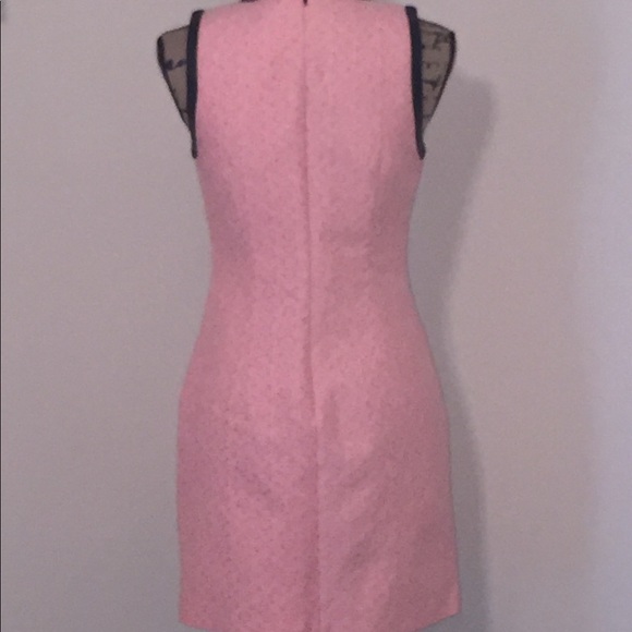 🔥Pink & White Sleeveless Dress - Picture 2 of 2